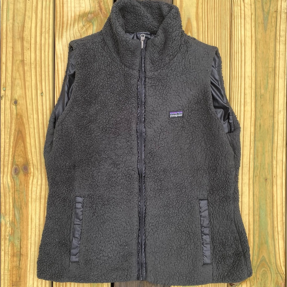 Women’s Reversible Patagonia Vest